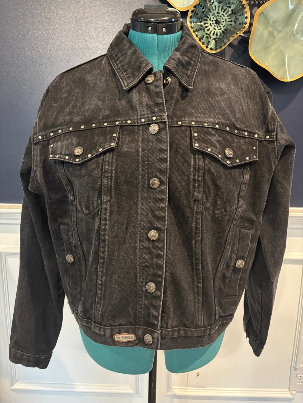 Harley-Davidson Vintage Black Stud Denim Jacket Wing Logo Back Patch Women's XL